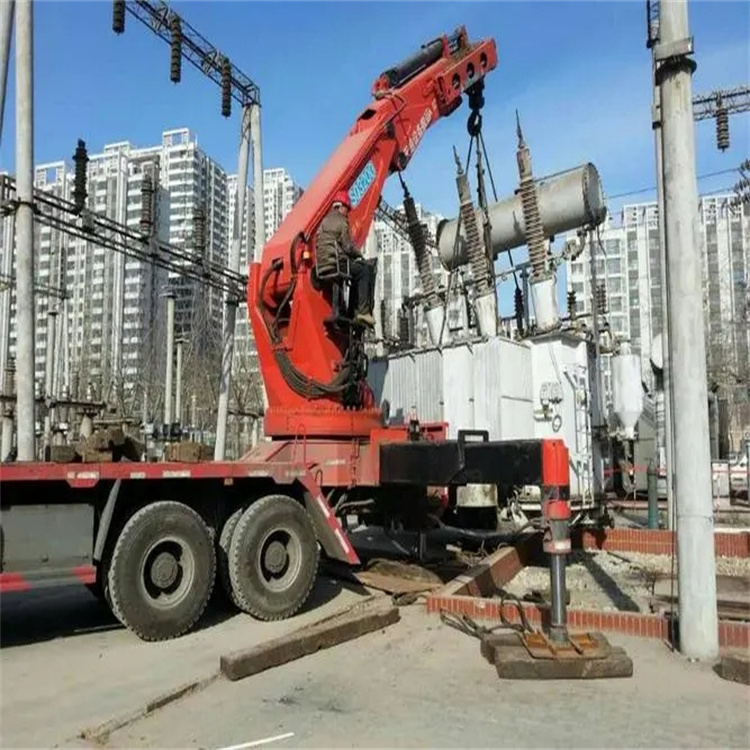 广饶县就近吊车出租|工地厂房吊装设备租赁|24小时高效响应