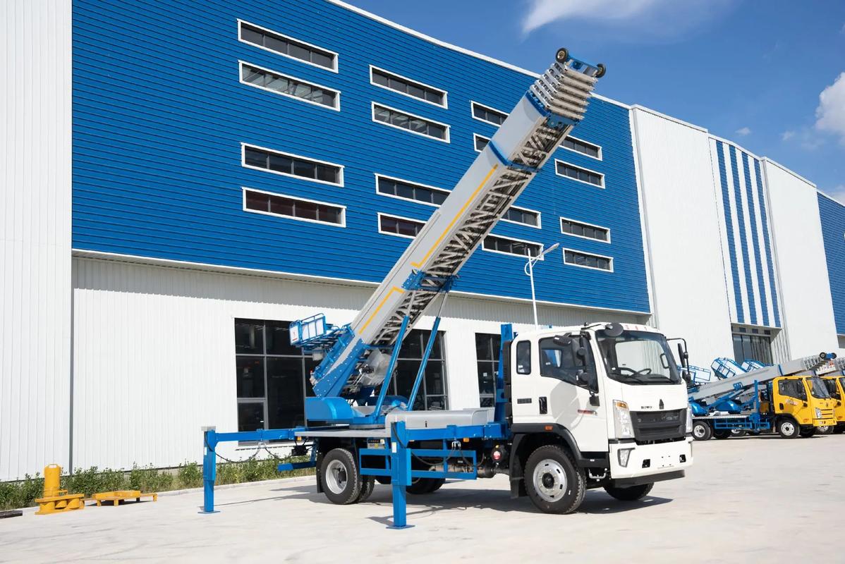 广饶县小型云梯车上料车租赁多少钱